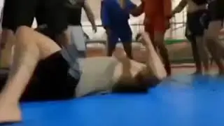 Yuri ~boyka fıgt &divide;&times; hapisane