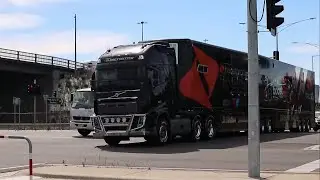 Garry Rogers Motorsport arrives at Webb Dock