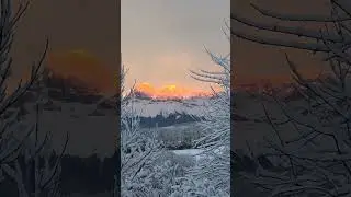 les premi&egrave;res lumi&egrave;res du soleil sur le Vercors