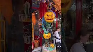 SAVE this Best Halloween Displays & Events in London 2025 #londonhalloween #halloweendisplay