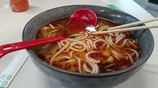 Trying another noodle place, Average #