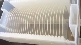 Quartz, Lithium Niobate, Sapphire, and Fused Silica Wafers for Optoelectronics and Semiconductors