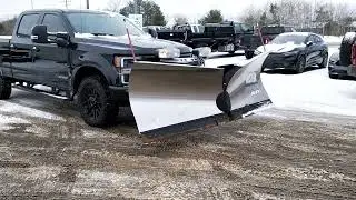 Western Contractor MVP3 V-plow on Ford F250