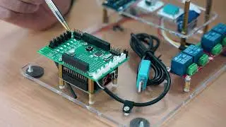 Учебный стенд DTK-1: пример работы с интерфейсом GPIO на микроконтролле AVR ATmega328P