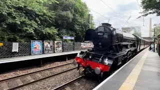Flying Scotsman passing through Saltaire Railway Station and some footage of Saltaire village