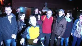 Pegada de carteles de Podemos en el arranque de campa&ntilde;a.