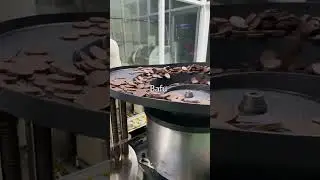 chocolate coin packaging machine, chocolate coin wrapping machine, chocolate wrapping machine