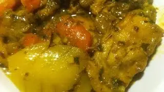 Hähnchentajine mit Salzzitronen und Oliven
