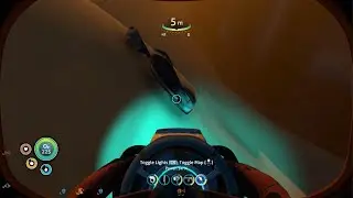 Subnautica: Scanning the Reaper Leviathan