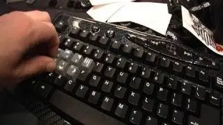 Hak5 - CES 2011 - Customizable gaming keyboards from Rude Gameware