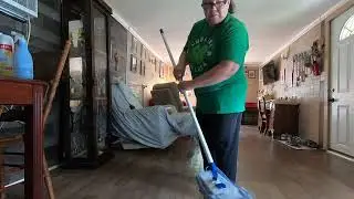 Keeping My Floors Fresh and Clean Until Next Waxing