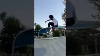 I&rsquo;m proud of the back tail 😬#santacruzskateboards #skateboarding #p448