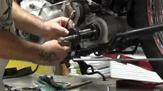 Hunting Harley's, 4 speed transmission seal part 2