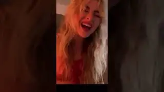 sabrina carpenter vibrato