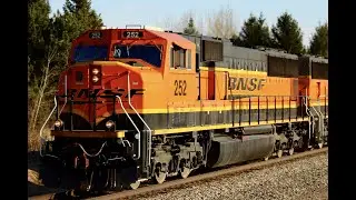 BNSF 252 Says Hello with 8 Empty Well Cars | Hinckley Subdivision 4/21/2020