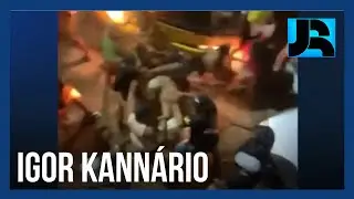 Cantor Igor Kann&aacute;rio &eacute; agredido no Carnaval de Sergipe ap&oacute;s atraso em apresenta&ccedil;&atilde;o