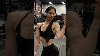 ❤️ #bikinicompetitor #bodybuilding #fitnessmotivation #gym #fitness #workout #npcbikinicompetitor