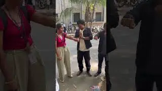 A touch 😎....#magic #bangalore #streetmagic #kannada #karnataka #vivekranjit #vrshowman #funny