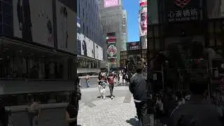 Glico Sign in Osaka #道頓堀グリコサイン #道頓堀 #大阪 #osaka #japan #walkingtour #japanwalk #dotonbori #glicosign
