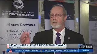 Fayetteville mayor receives national award for climate protection KNWA