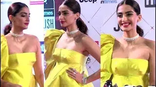 Sonam Kapoor In Stylish Look At HT Most Stylish Awards 2018