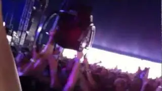 Guy falling out of wheelchair while crowd surfing FAIL