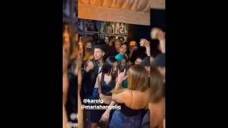 Mariah Perreando a Karol G