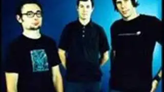 Benton Falls-Back To Nothing