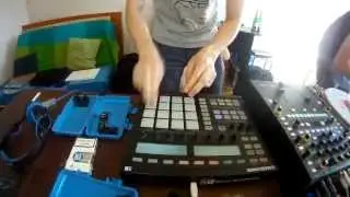 DJ Rockstar/DJ Friky - Scratch and Tap