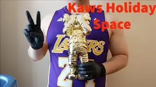 Kaws Holiday Space GOLD unboxing