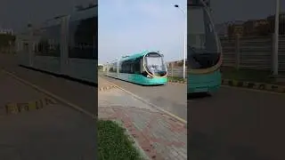 New Project launched by CM Punjab Lahore m aik or new project Tram bus in Lahore roads