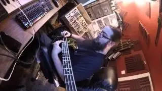 Magical Industrial Radio Midi Bass + modular patch