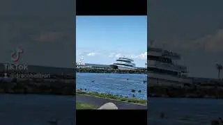 welcome to Port clinton ohio these pictures I took 3 hours age please enjoy them