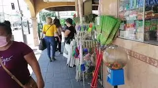 CAMINANDO EN EL MERCADO DE GÓMEZ PALACIO.