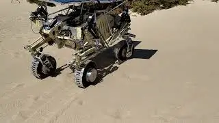 Lunar Wheel QUAD HTR on loose slope