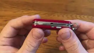 1 Minute Overview: Victorinox Midnite Manager