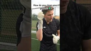 🧤How do you clean your gloves? 🧼 Washing machine? #goalkeepergloves #goaliegloves #goalkeeper