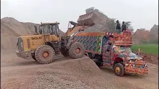 Heavy Loader Power 💥 | Truck Loadingا#stonecrushe#loadingtruck #heavymachinery#rockcrusher#1million 