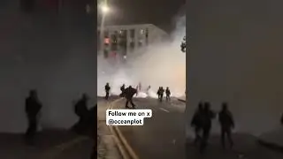 DHS clears Antifa with CS gas &mdash; reporter caught in cross-fire. Chaos in Portland at ICE building