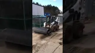 Колесный мини-погрузчик Bobcat S530