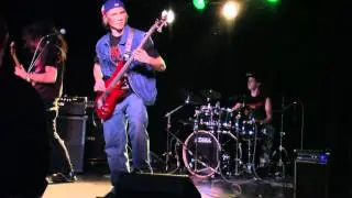 UnKured - Pull the Plug (Death cover) (Live at The 86 Club)