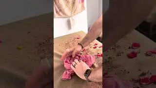 A dress to DYE for!