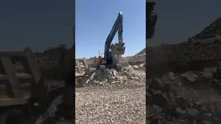 New Volvo EC210 with Eicher Engine in Quarry || Loading Tipper #volvo #excavator
