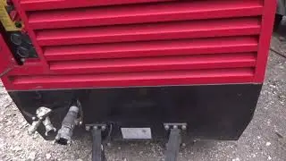 CHICAGO PNEUMATIC 375 CFM AIR COMPRESSOR