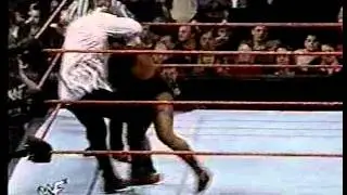 Gangrel vs Tazz