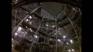 SPACE MOUNTAIN BROKEN DOWN Lights On