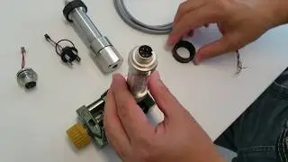 Exchange connectors on Keller's pressure transmitter 33X / 35X