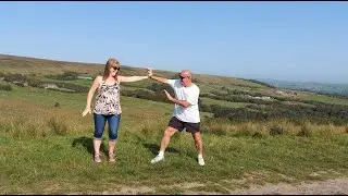 Reach Out - Red Hot Salsa 2020 with Alan B & Jacqui Jax