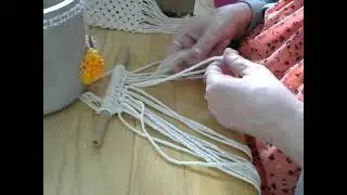 petite carpette en macram&eacute; pour mes poupettes 😍