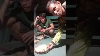 Semot Geruntung sedang live sekarang!